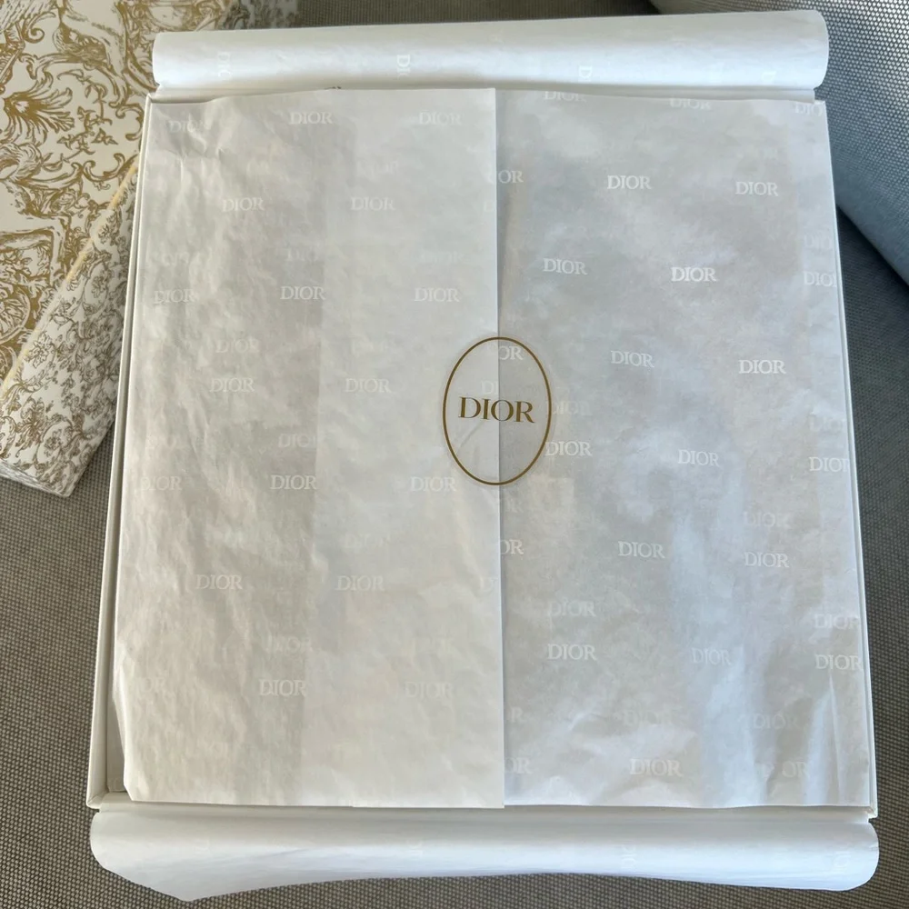 Dior Box - Picture 6 of 10